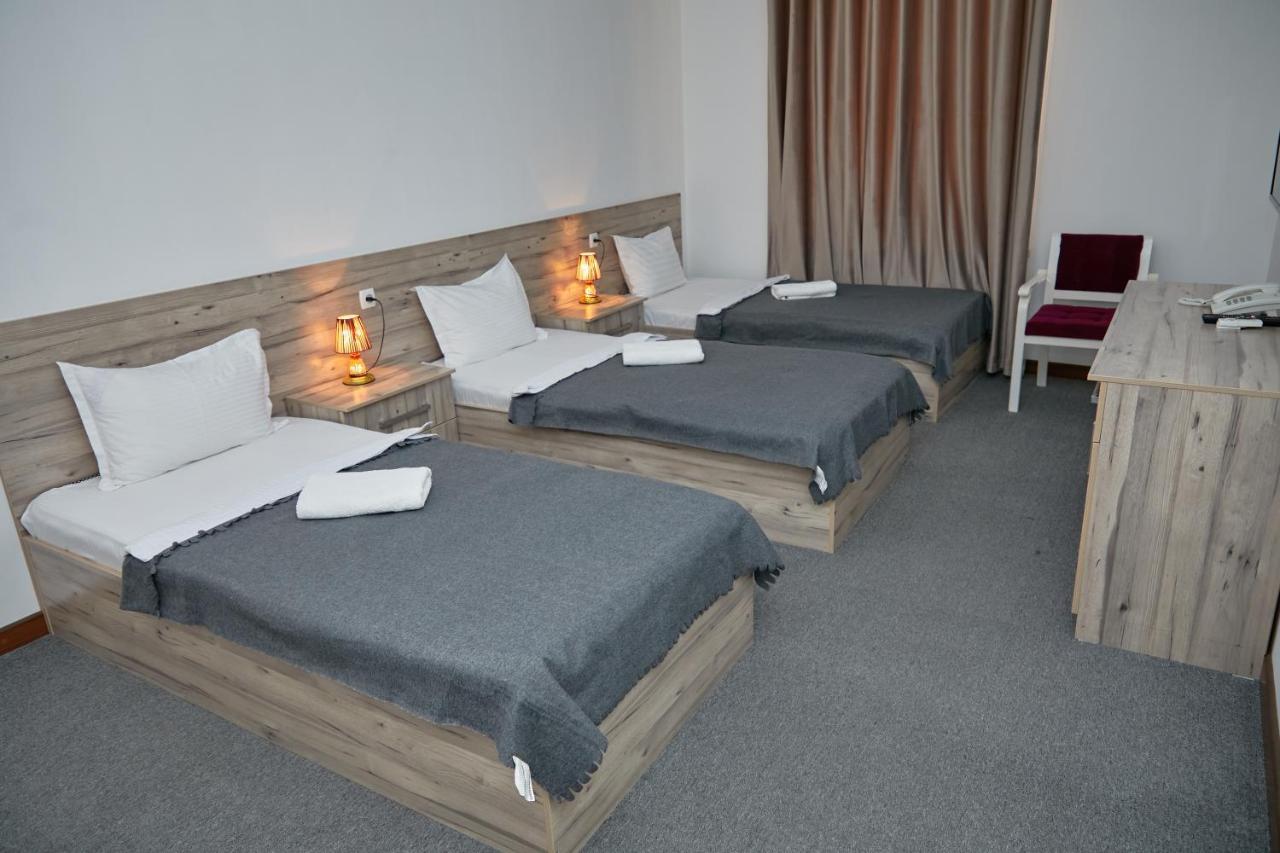 Hotel Muqaddas Semerkant Dış mekan fotoğraf