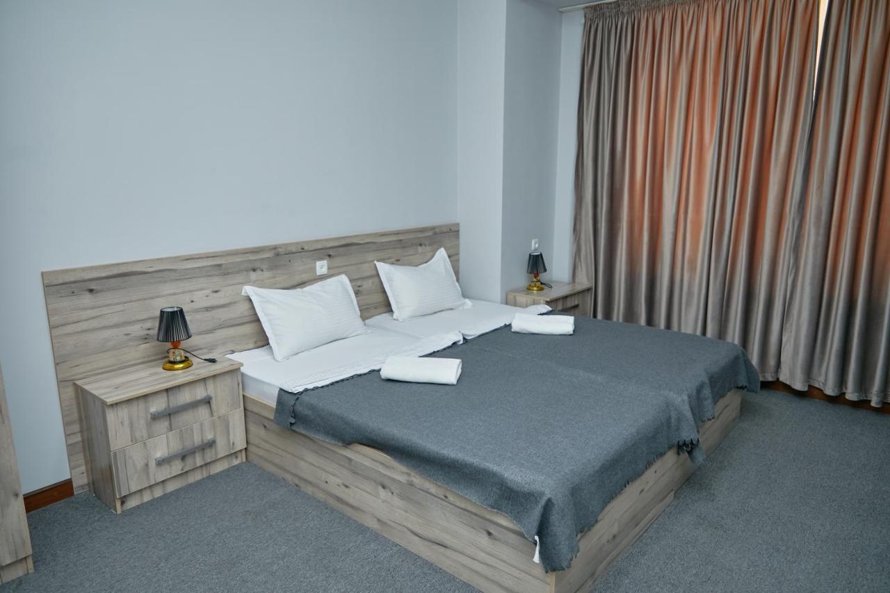 Hotel Muqaddas Semerkant Dış mekan fotoğraf