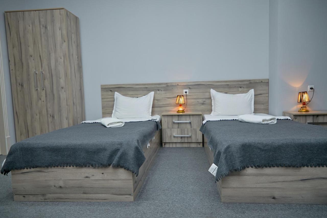 Hotel Muqaddas Semerkant Dış mekan fotoğraf